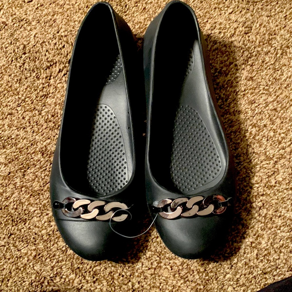 Crocs flats with silver chain